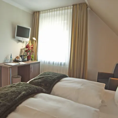Isselhorster Otel 3*