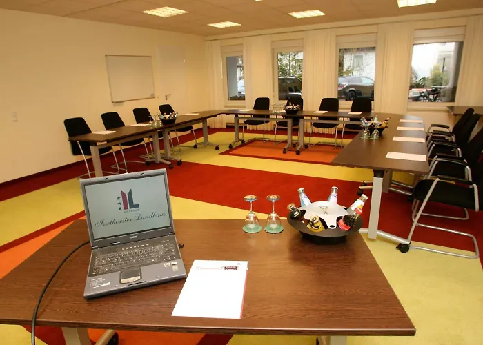 Isselhorster 호텔 귀터슬로