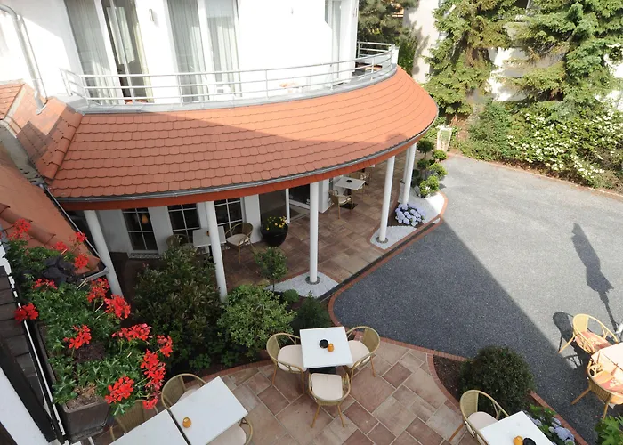 Isselhorster 호텔 귀터슬로